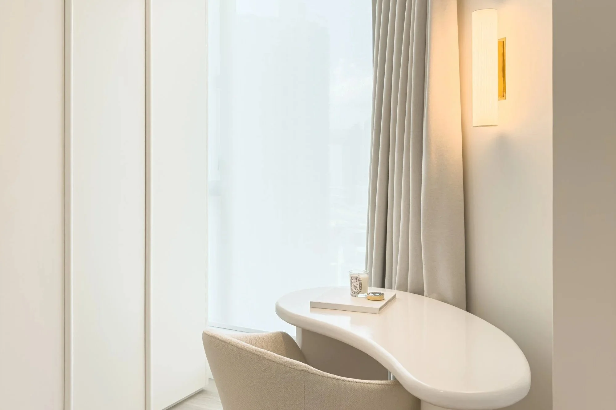 masterbedroom-14.jpg