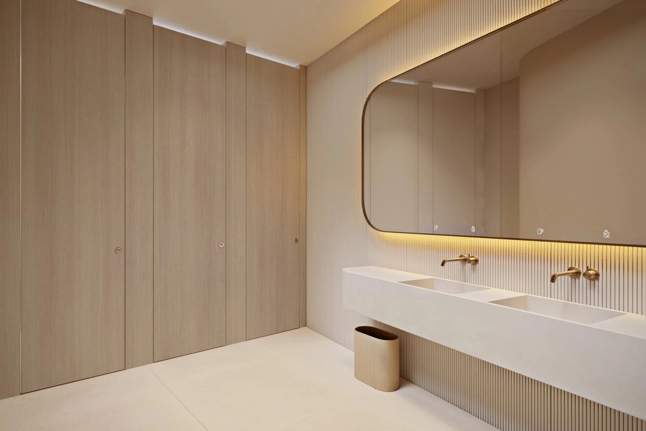 Tenanted+shop+toilet.jpg