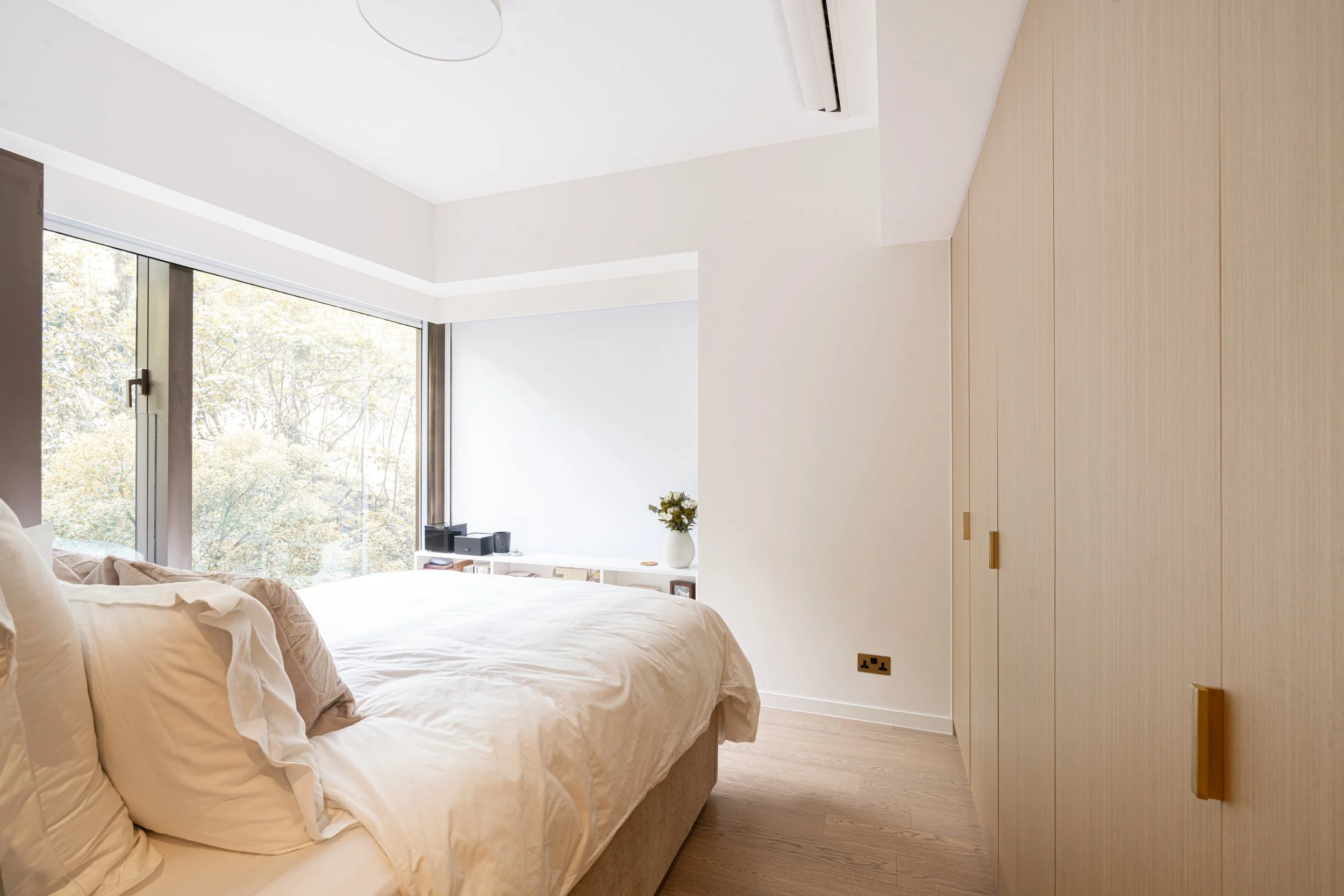 masterbedroom-12.jpg