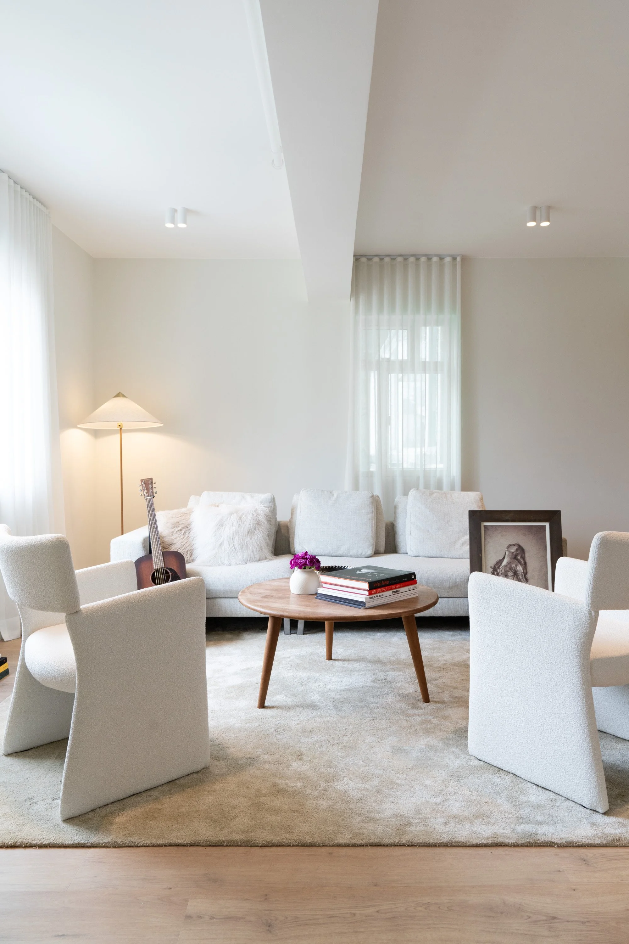 livingroom-12.jpg