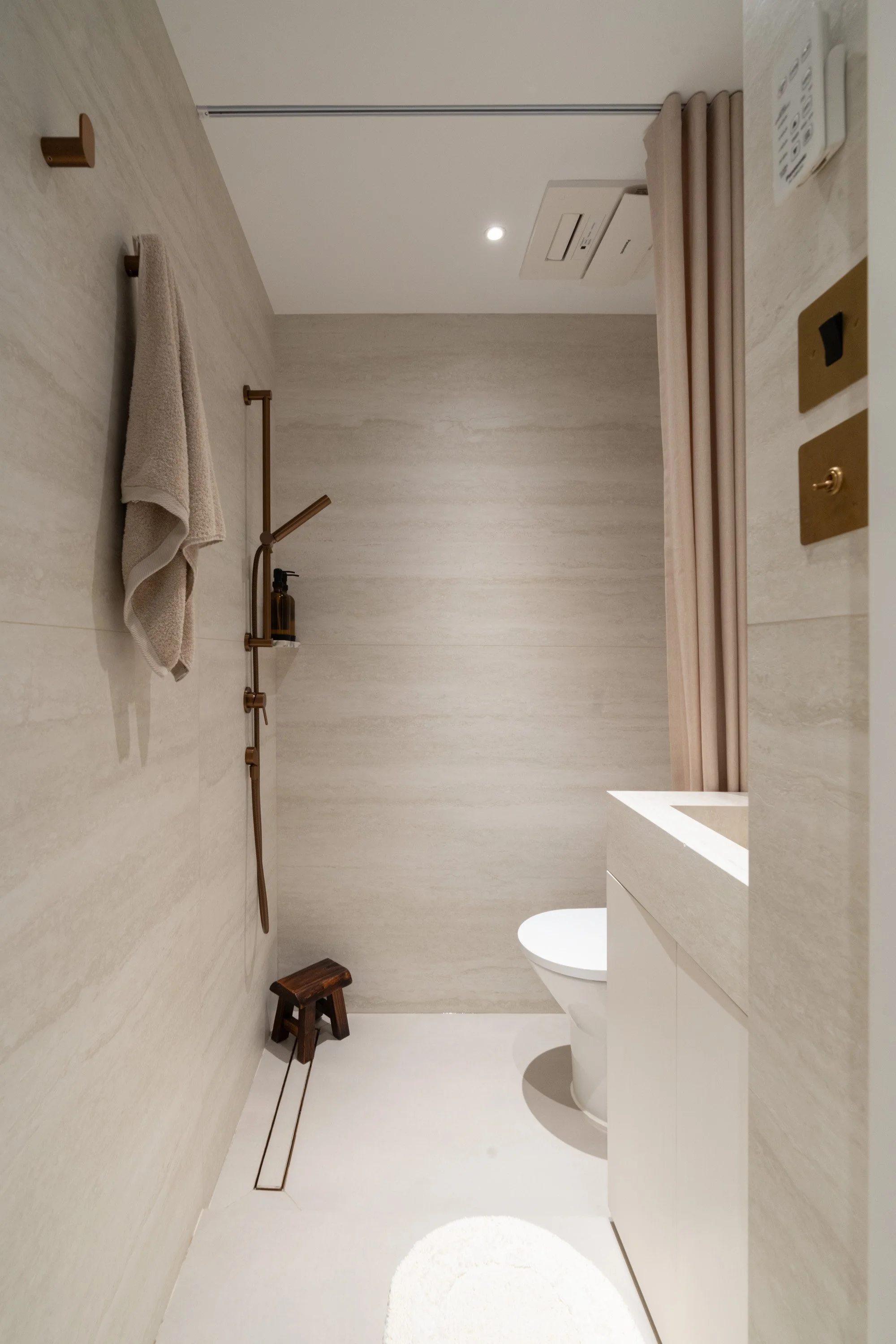 guestbathroom-2.jpg