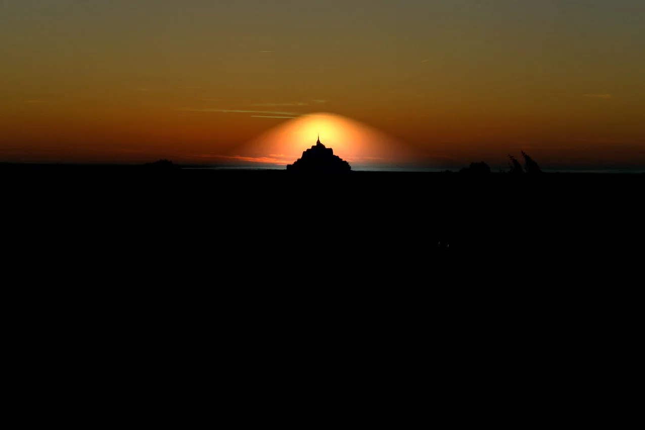 Le Mont Saint-Michel au crépuscule