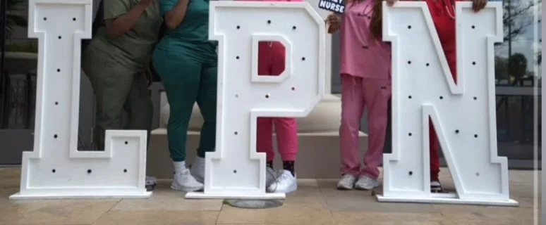 Independent coaches- care contractors App fee