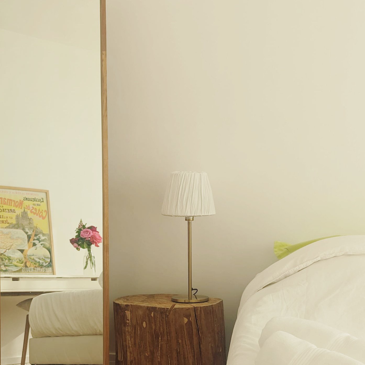 APPARTEMENT RIVE GAUCHE

Situ&eacute; sur la rive gauche de Rouen, cet appartement de 75 m&sup2;, typique des immeubles de la reconstruction des ann&eacute;es 1950, a fait l&rsquo;objet d&rsquo;une r&eacute;novation compl&egrave;te. Le plan d&rsquo;o