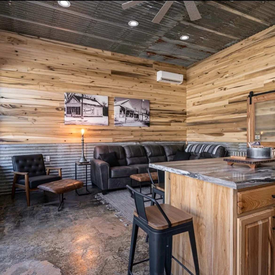If you could disappear somewhere quiet for 48 hours&hellip; would you choose the couch or the firepit first? 🌲🔥

Riverside Lodge is one of our favorite spots for slow mornings, peaceful evenings, and relaxing weekends near Shawnee National Forest.
