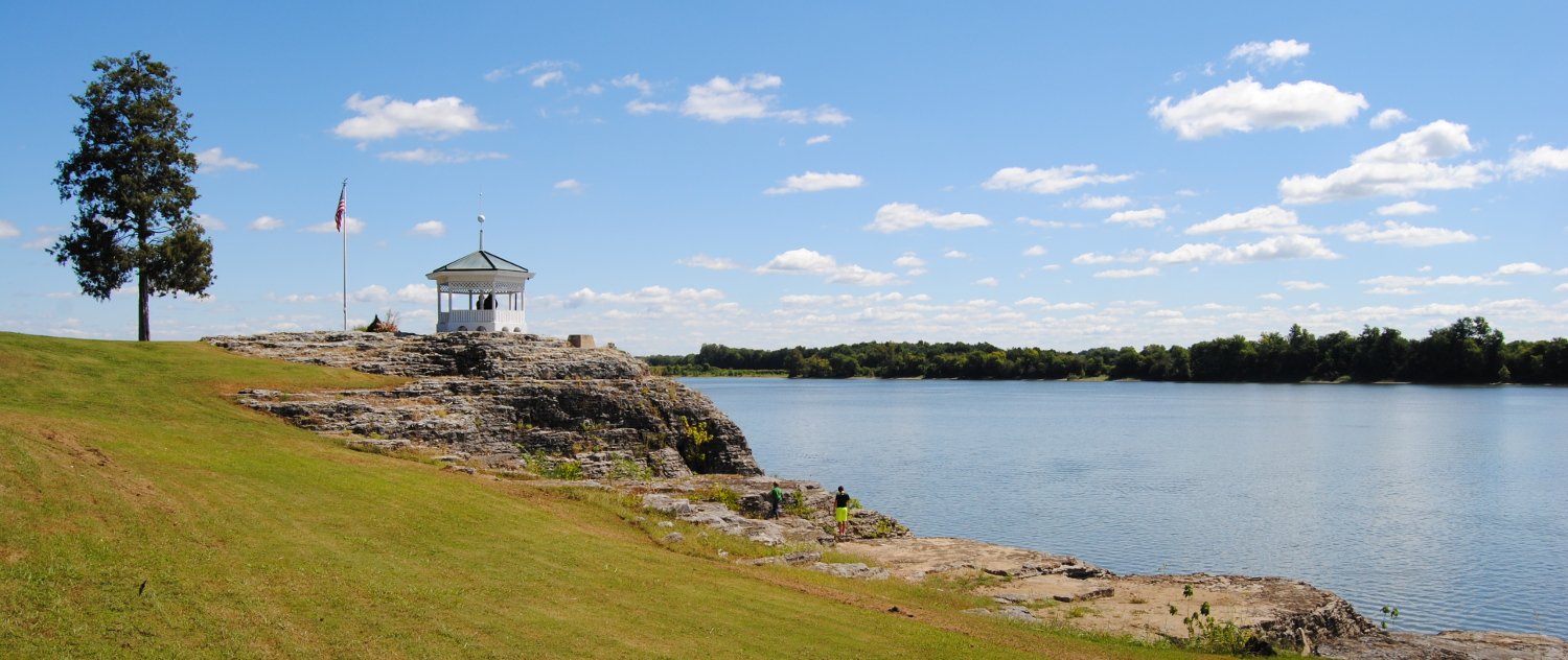 Visiting Elizabethtown During Summer Opening Season