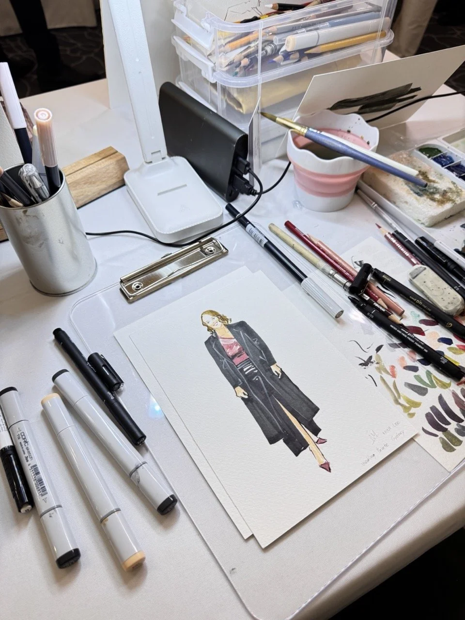 live guest illustration working table