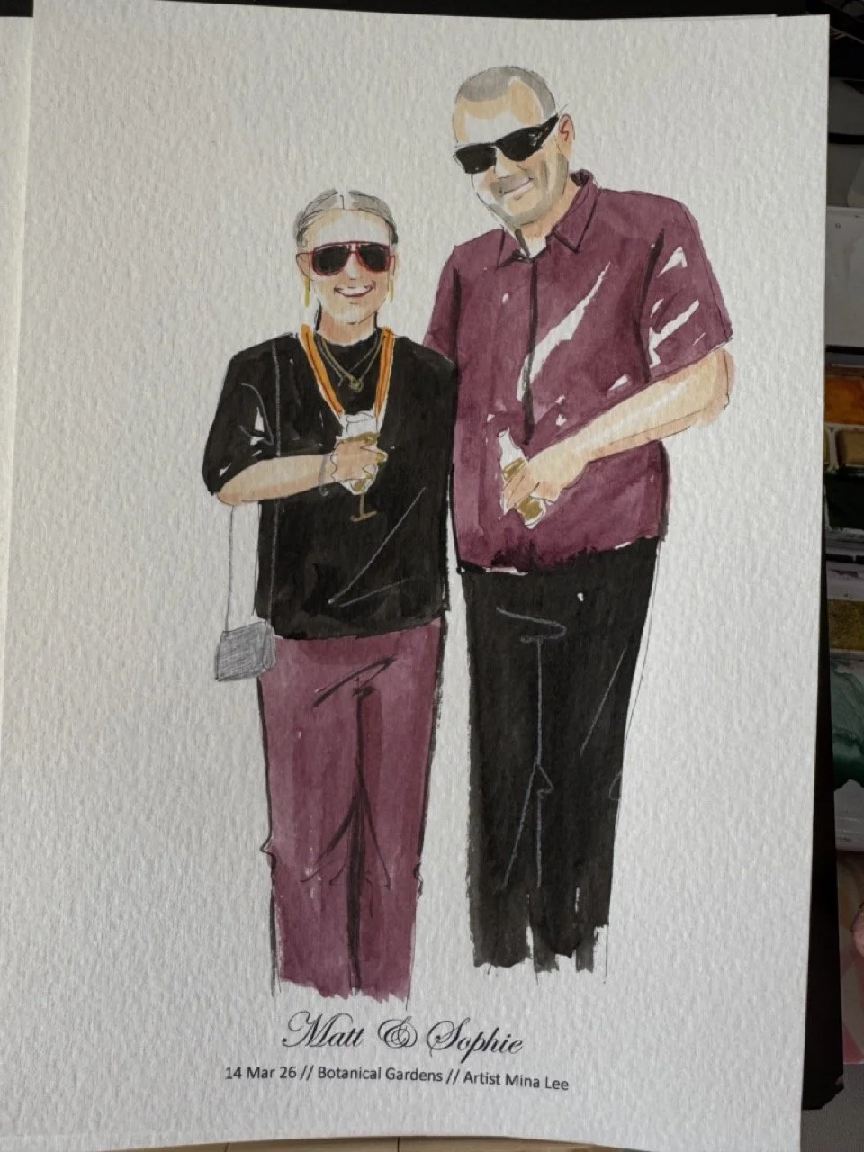  Quick and stylish live guest portraits, capturing the unique outfits and joy of your wedding attendees on paper.