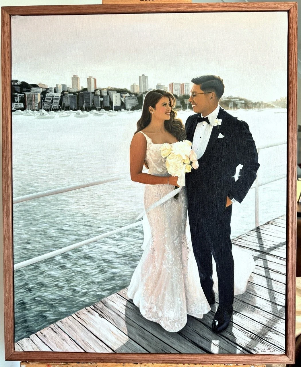 live wedding painting with floating frame display
• live wedding painting in Sydney reception scene
• bride and groom live painted oil artwork
• fine art wedding painting by Mina Lee
• wedding painter working live at Sydney venue