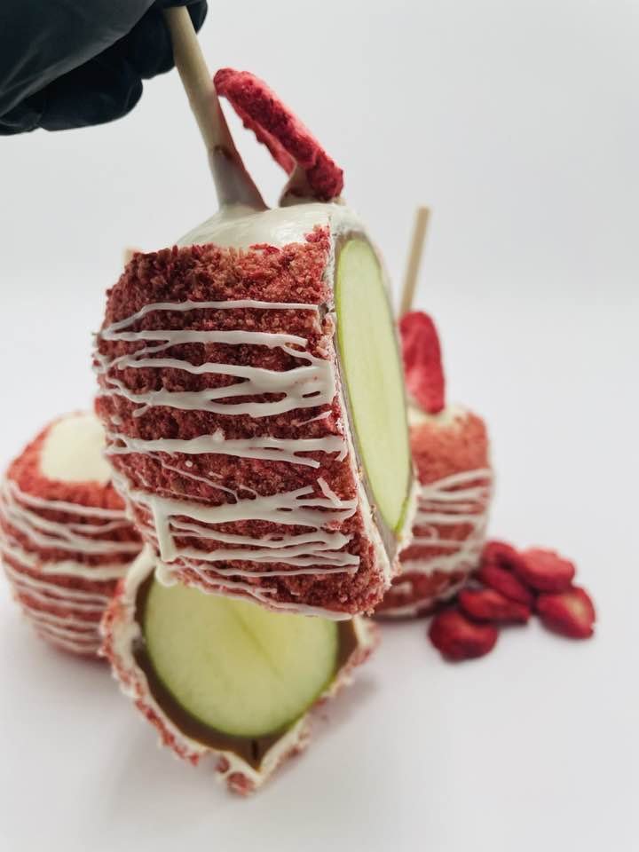 strawberry cheesecake slice.jpg