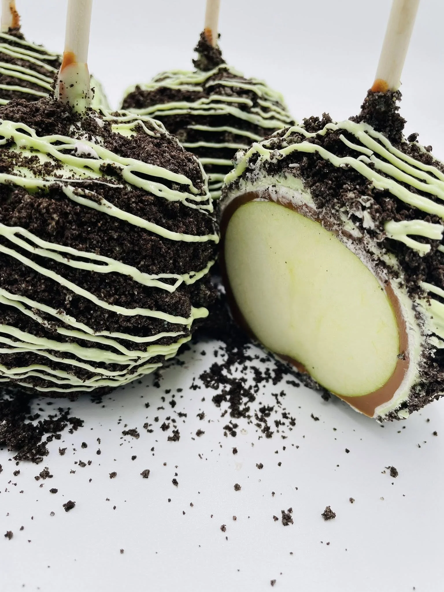 Mint choclate oreo pic 1.jpg