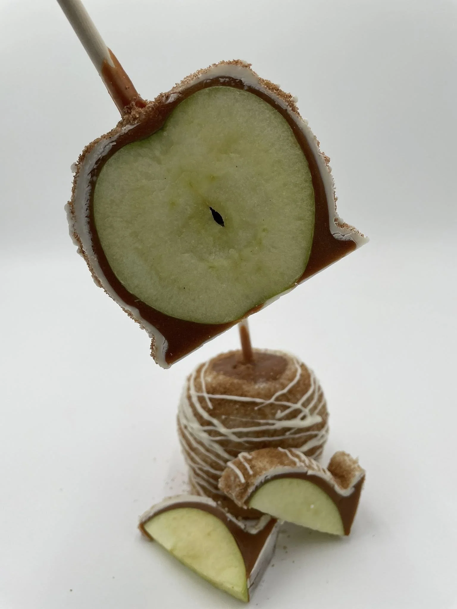 Applie pic holding sliced pic 1.jpg