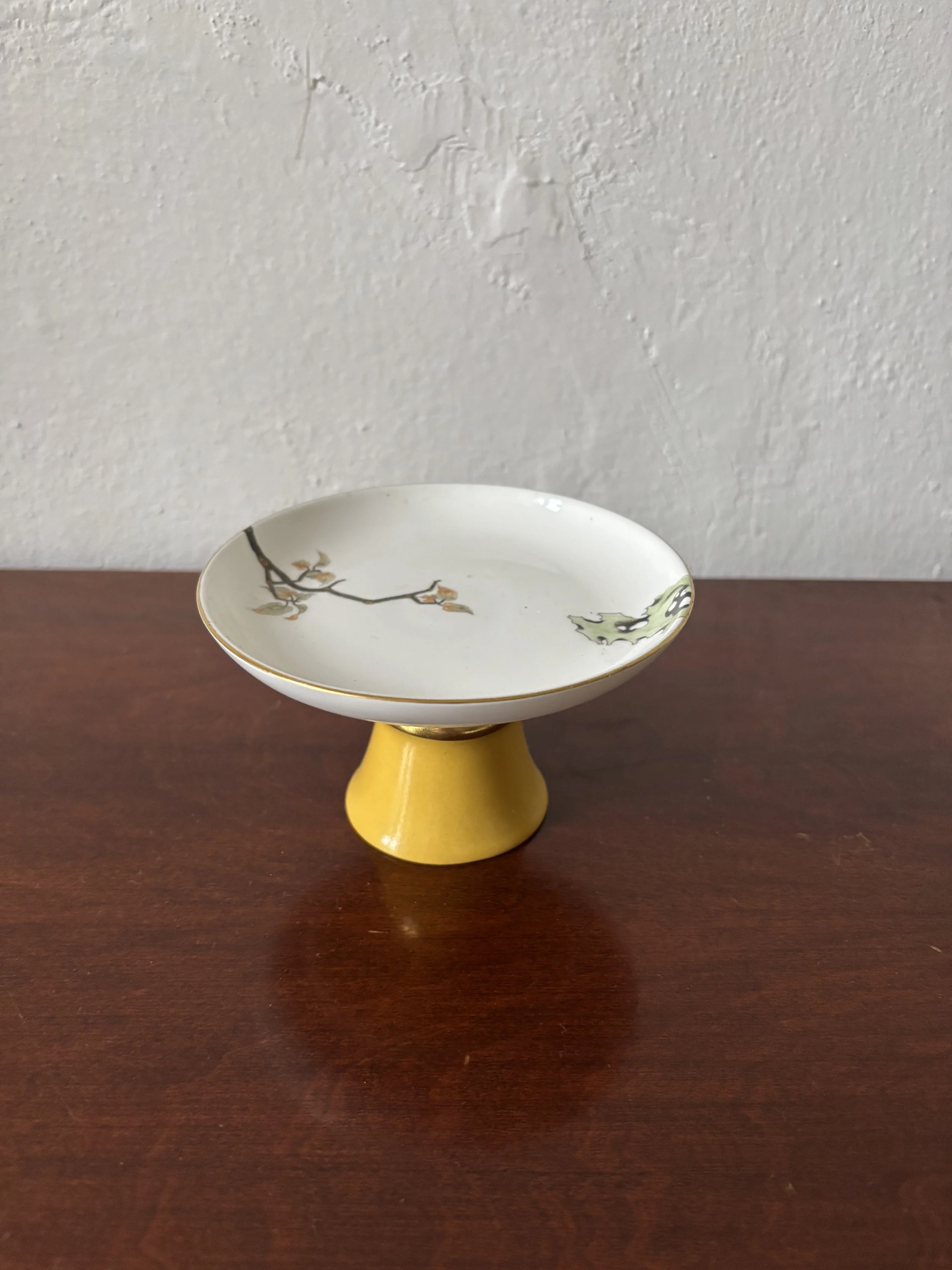 Chinese porcelain stemcup, China, 21st century