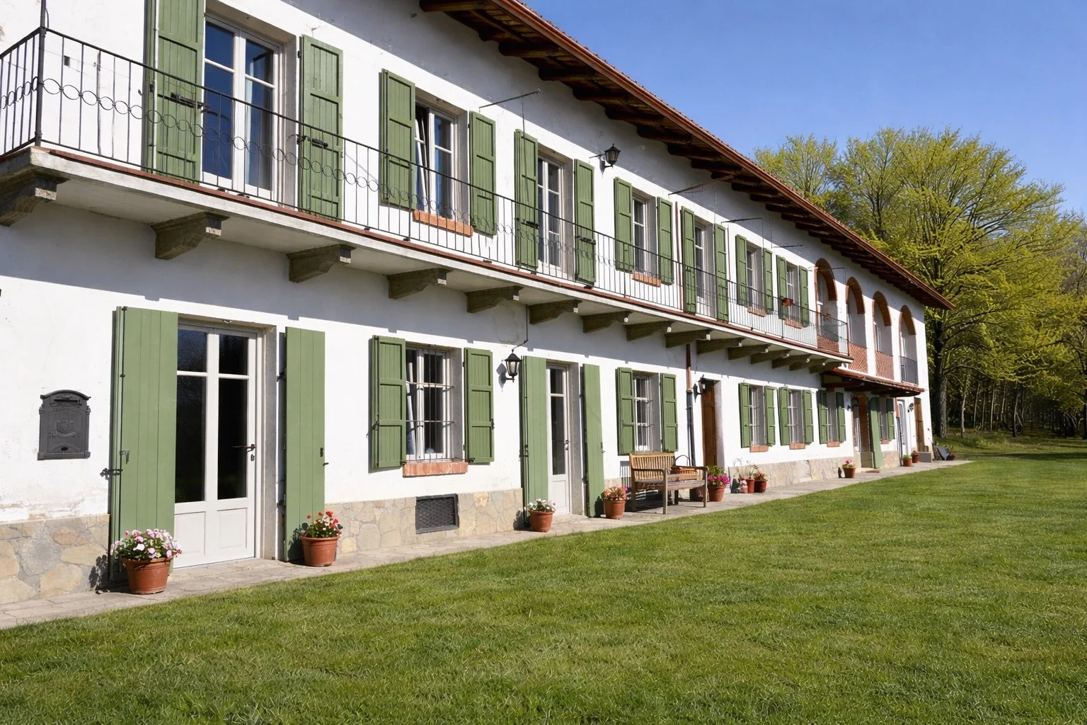 Piemontese luxury villa for rent