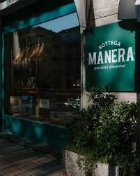 Bottega MANERin Alba, paradise for local products