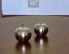 Apple shaped boxes, set of two