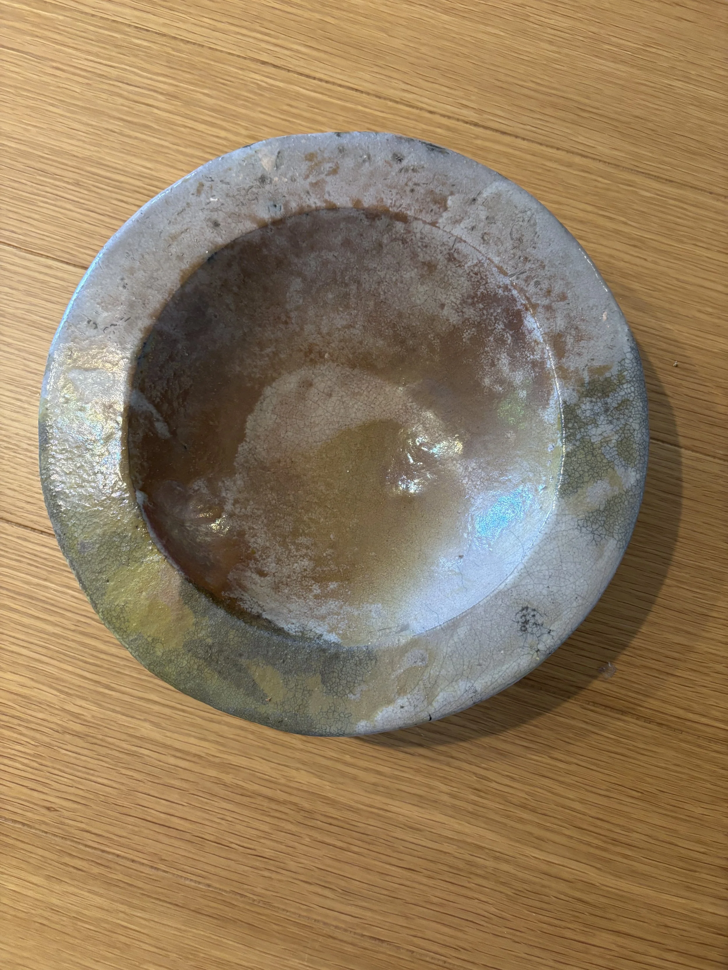 Tripod dish