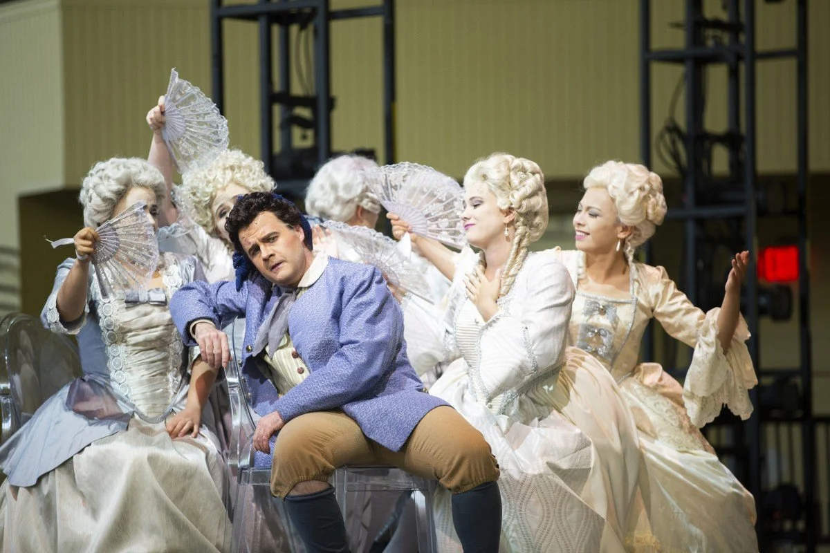 072419_GhostsofVersailles_MS_07.jpg