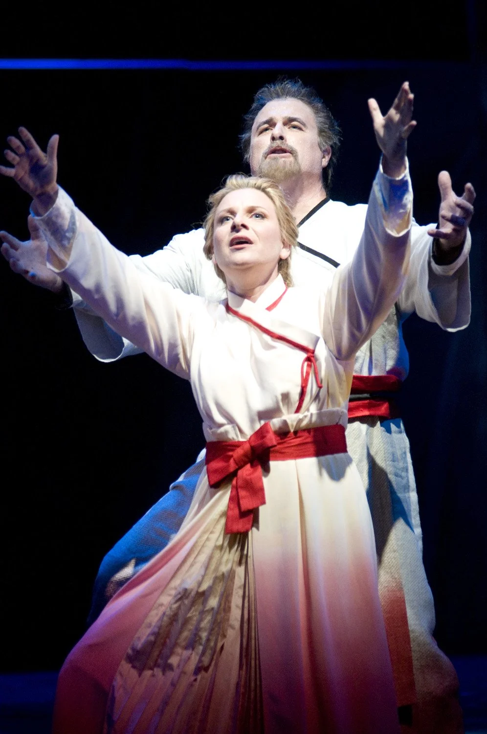 Annalena Persson (Isolde) and Clifton Forbis (Tristan) in Wagner's Tristan und Isolde, 2010. © Rozarii Lynch
