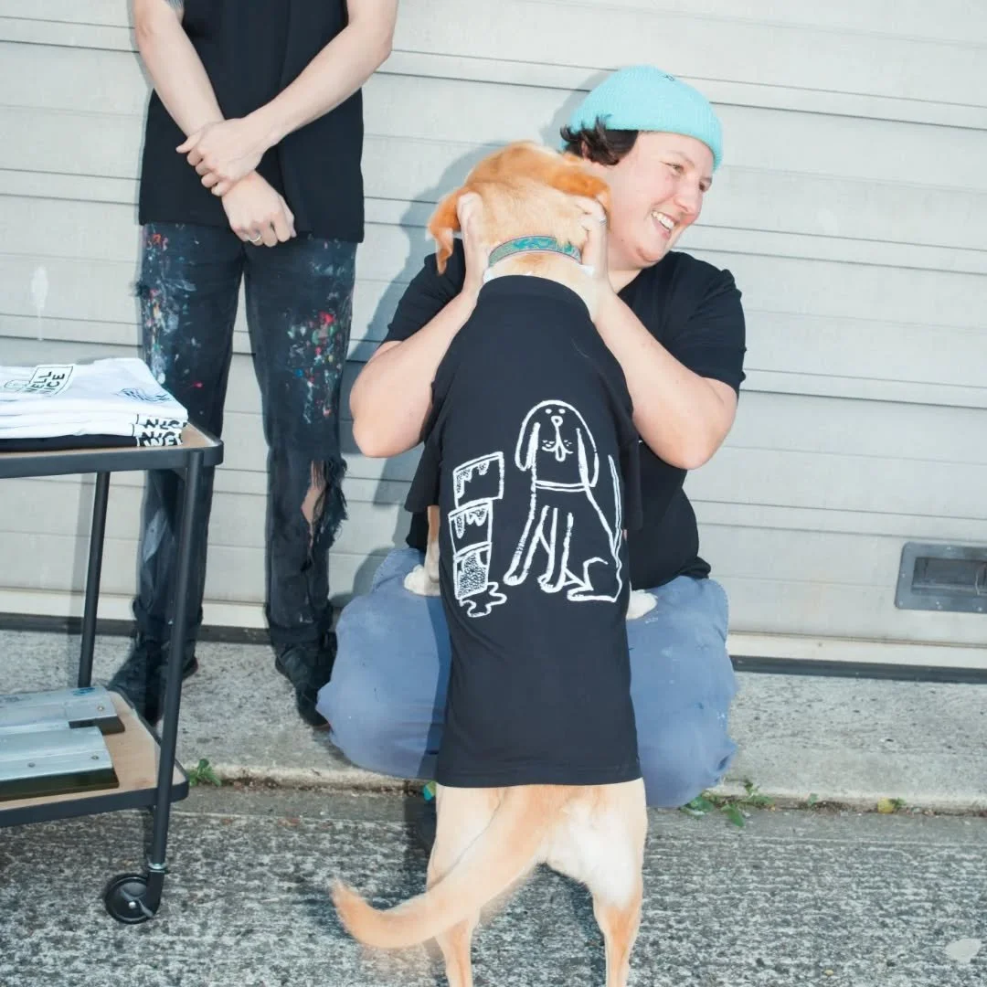 I am SO excited to team up with @wellniceprints and release a limited edition of tees, totes and stickers inspired by Squeegee (the studio dog 🐕).

Squeegee has been my friend since she was a pup so I couldn&rsquo;t turn down an opportunity to combi