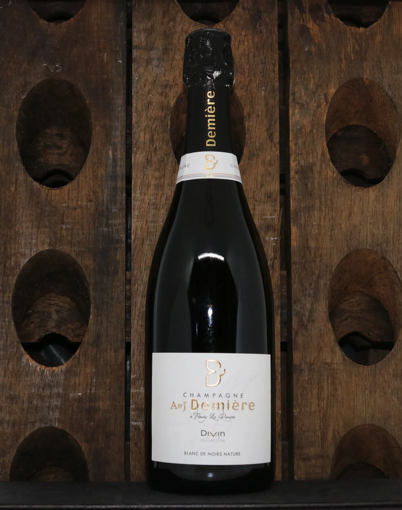 CHAMPAGNE DEMIÈRE 