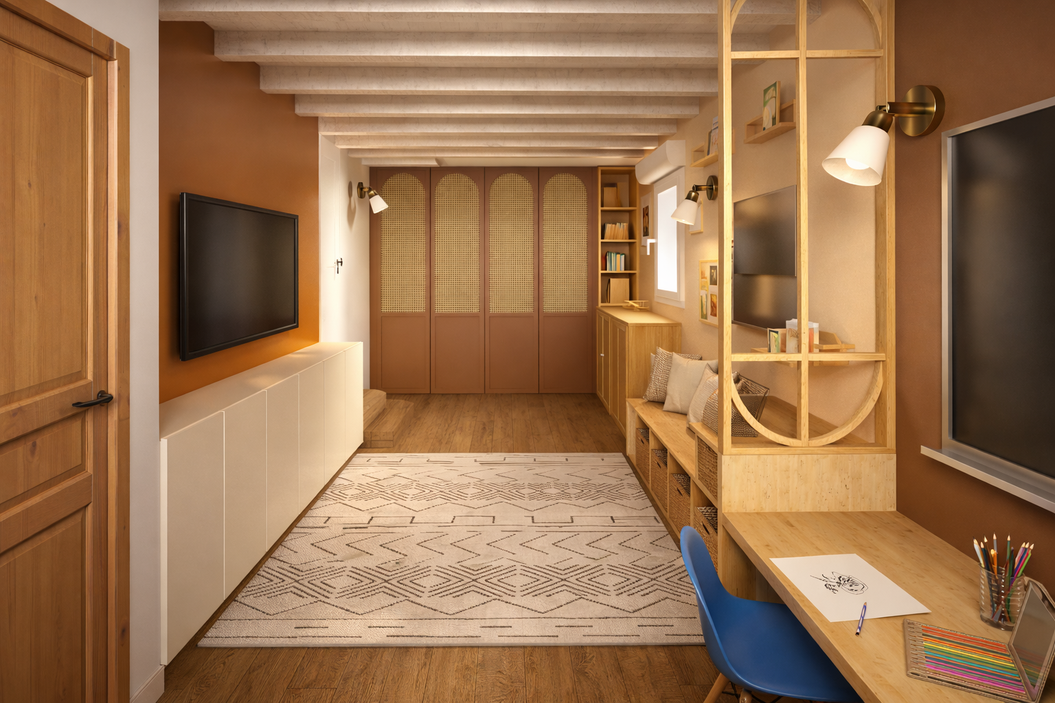 Intérieur d'une pièce de style moderne avec meubles en bois, TV à écran plat, étagères contenant des livres, un bureau avec une chaise bleue, et un tapis beige avec motifs géométriques.