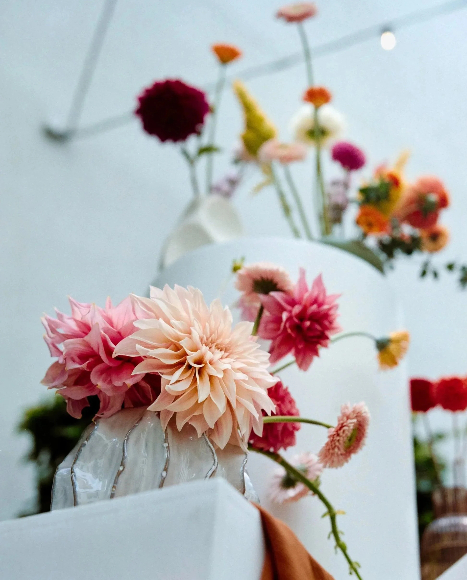 weddings ceremony memont of decoration with flowers of all colors