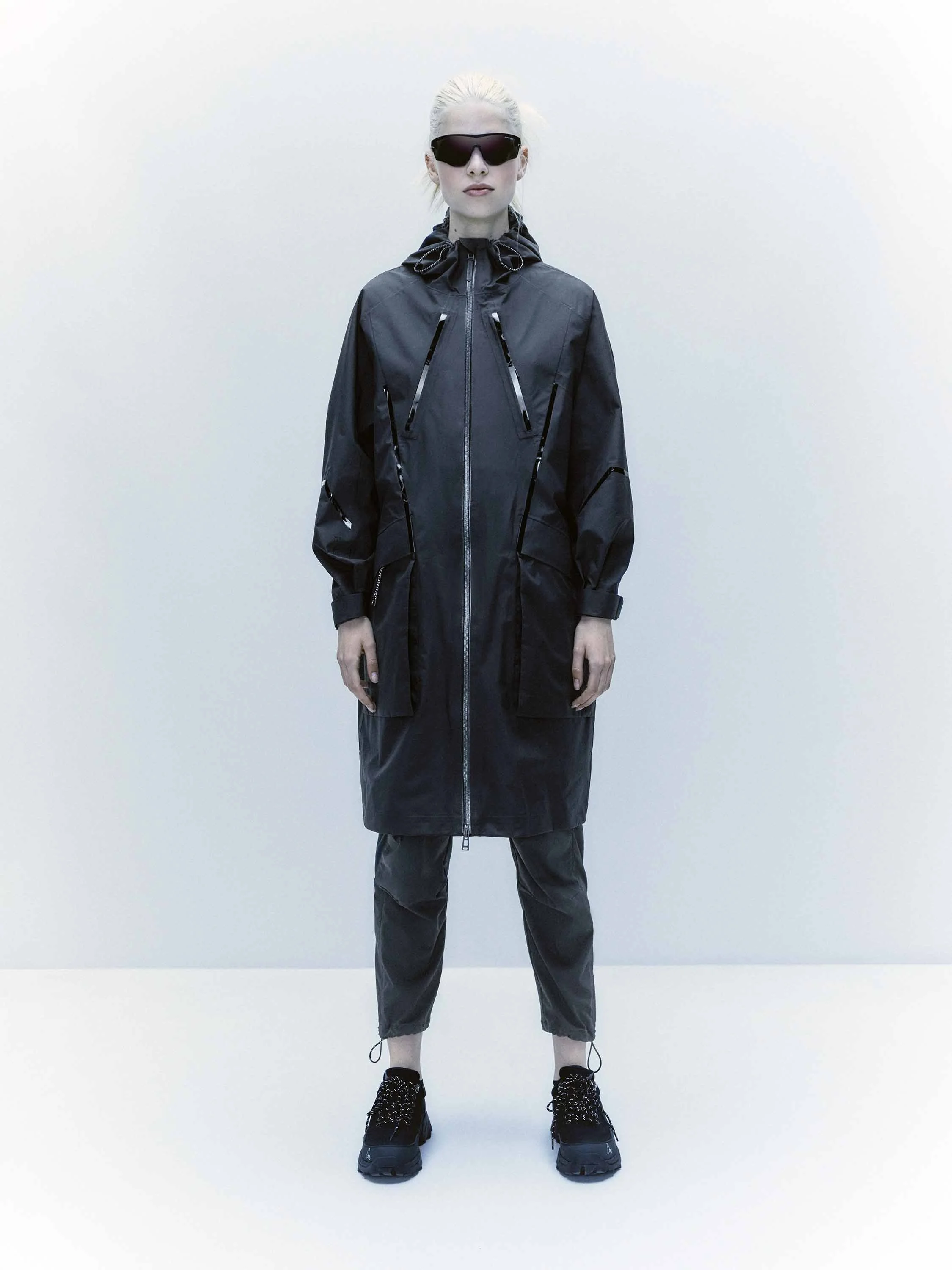 220513_BELSTAFF_SS23_14_0010.jpg LR .jpg