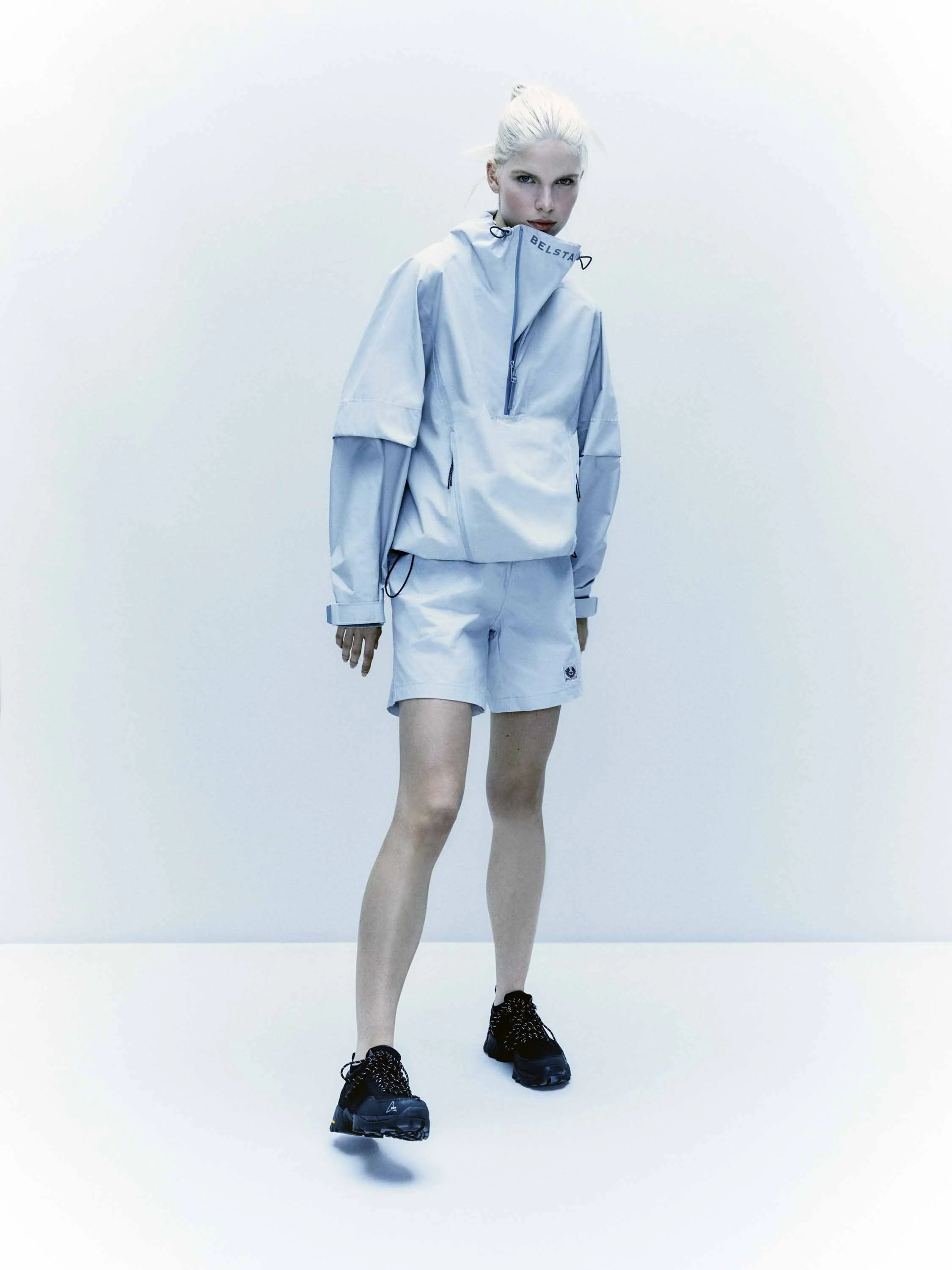 220513_BELSTAFF_SS23_23_0217.jpg LR .jpg