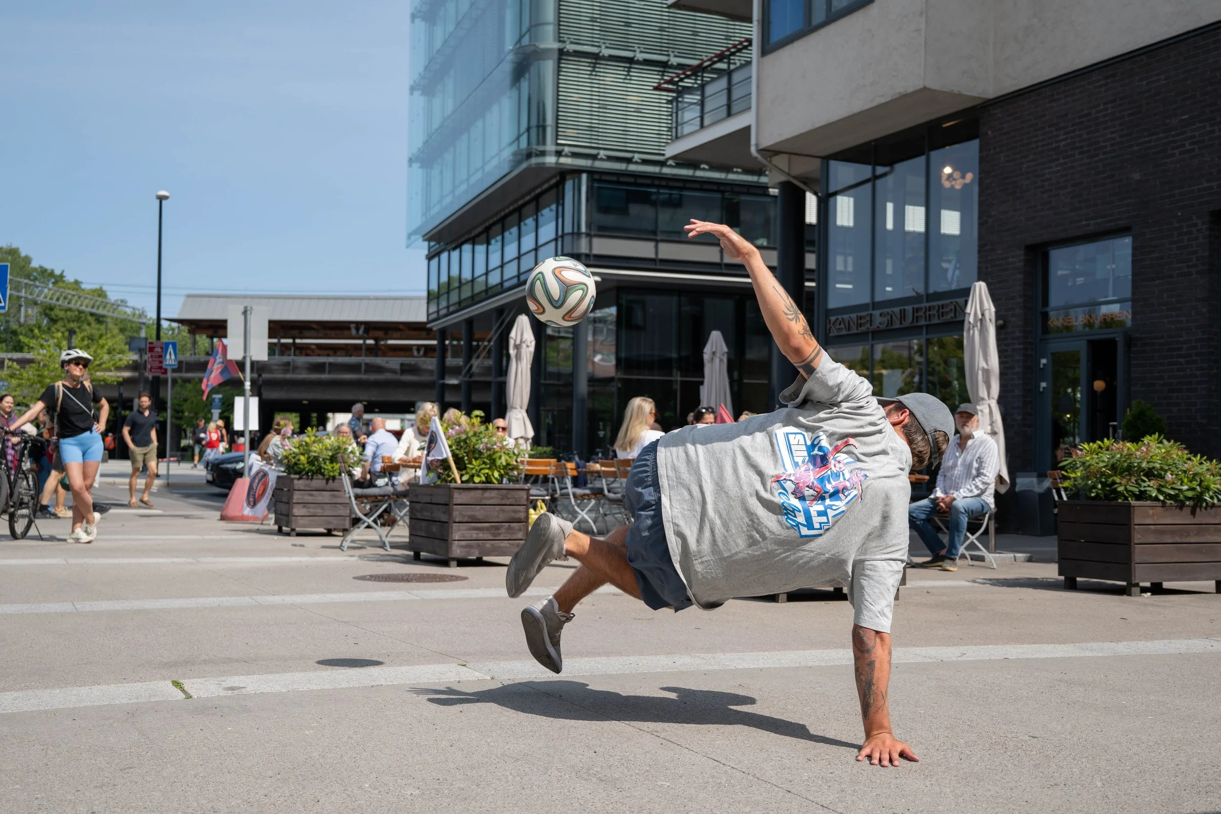 Lørdag 13. juni: Fotballshow og grilling på Sydsiden Lillestrøm
