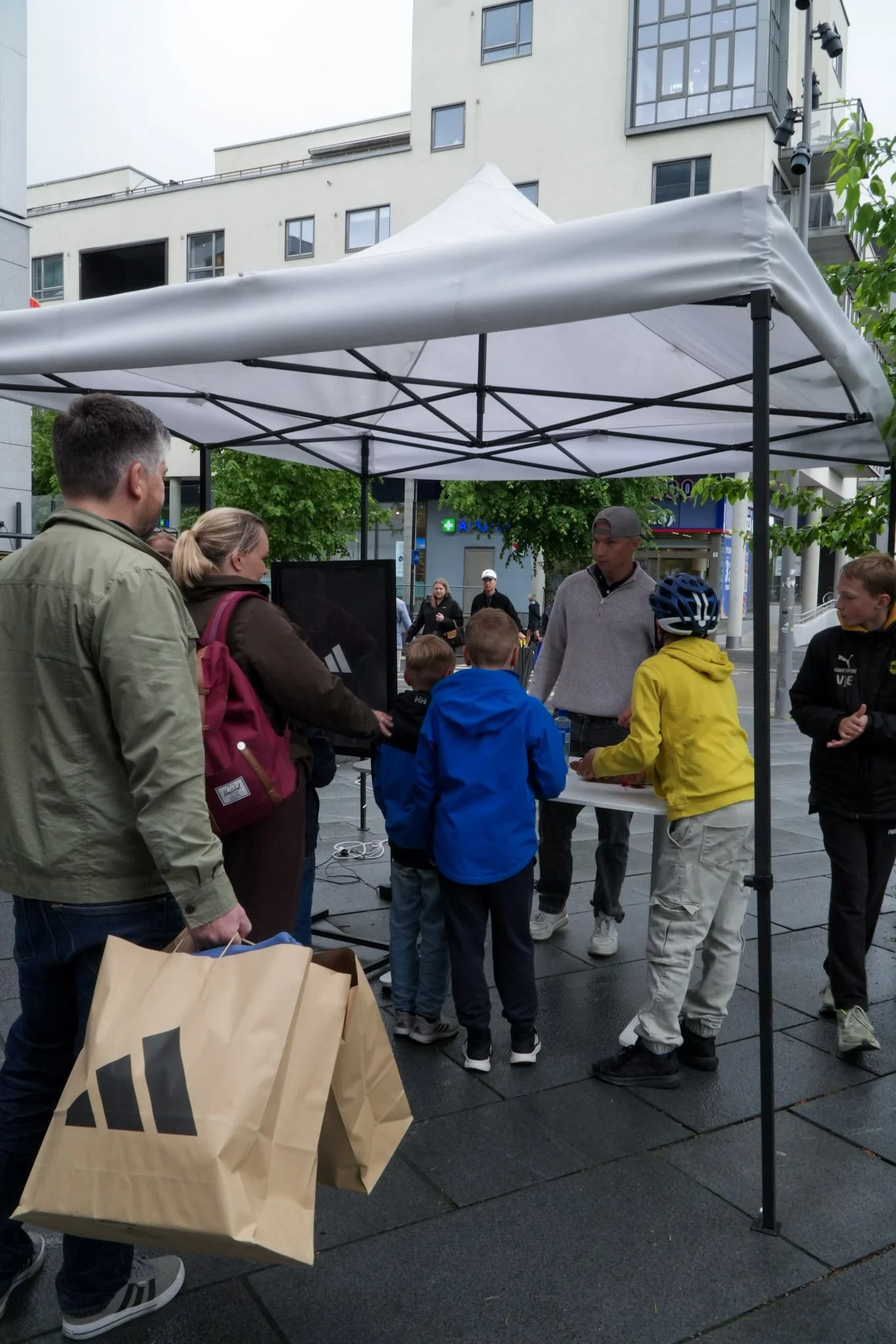 14109ac85cbea05579251d517bbaaff2.jpg