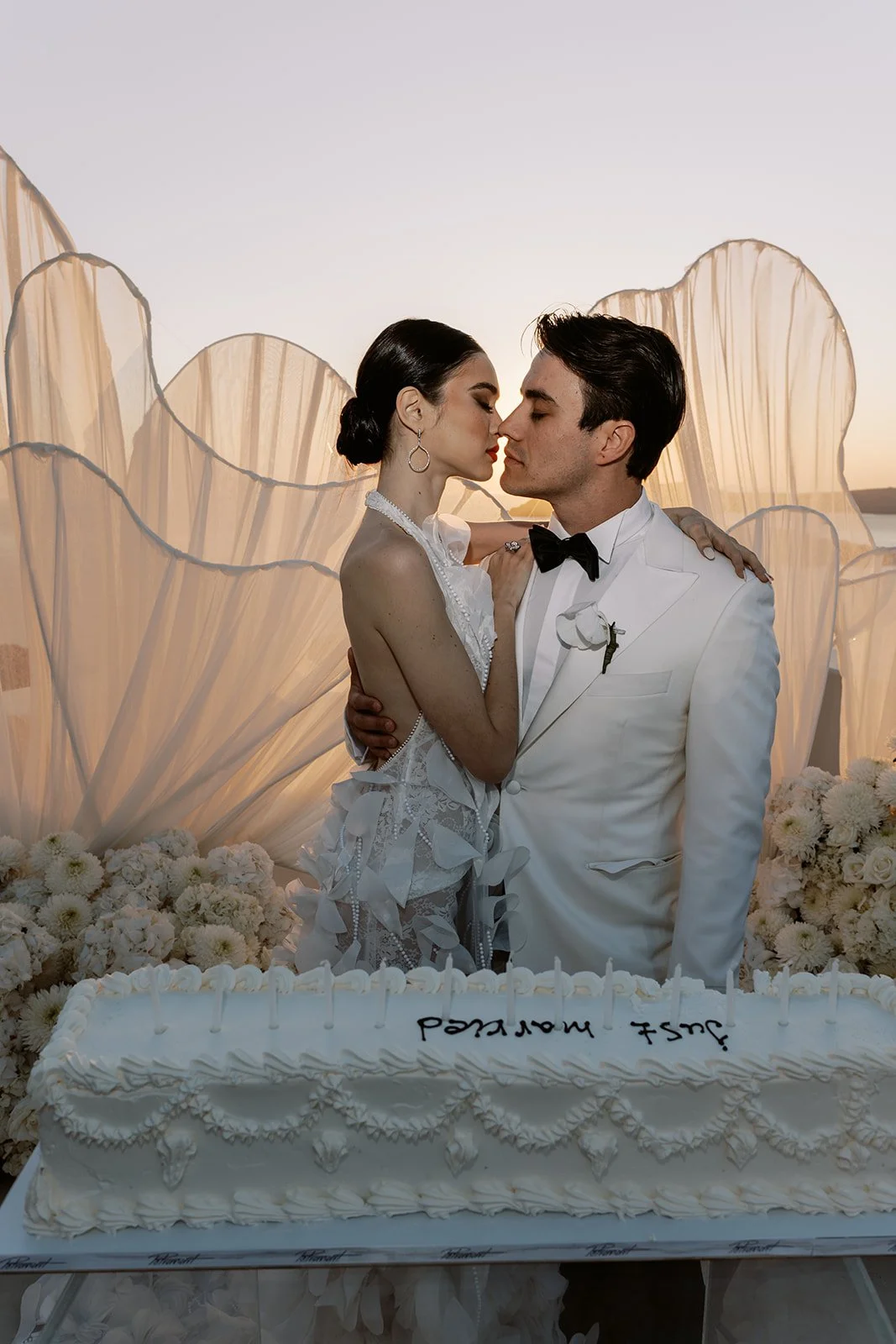 Aethereal_weddings_santorini_tsakanikas-0741.jpg