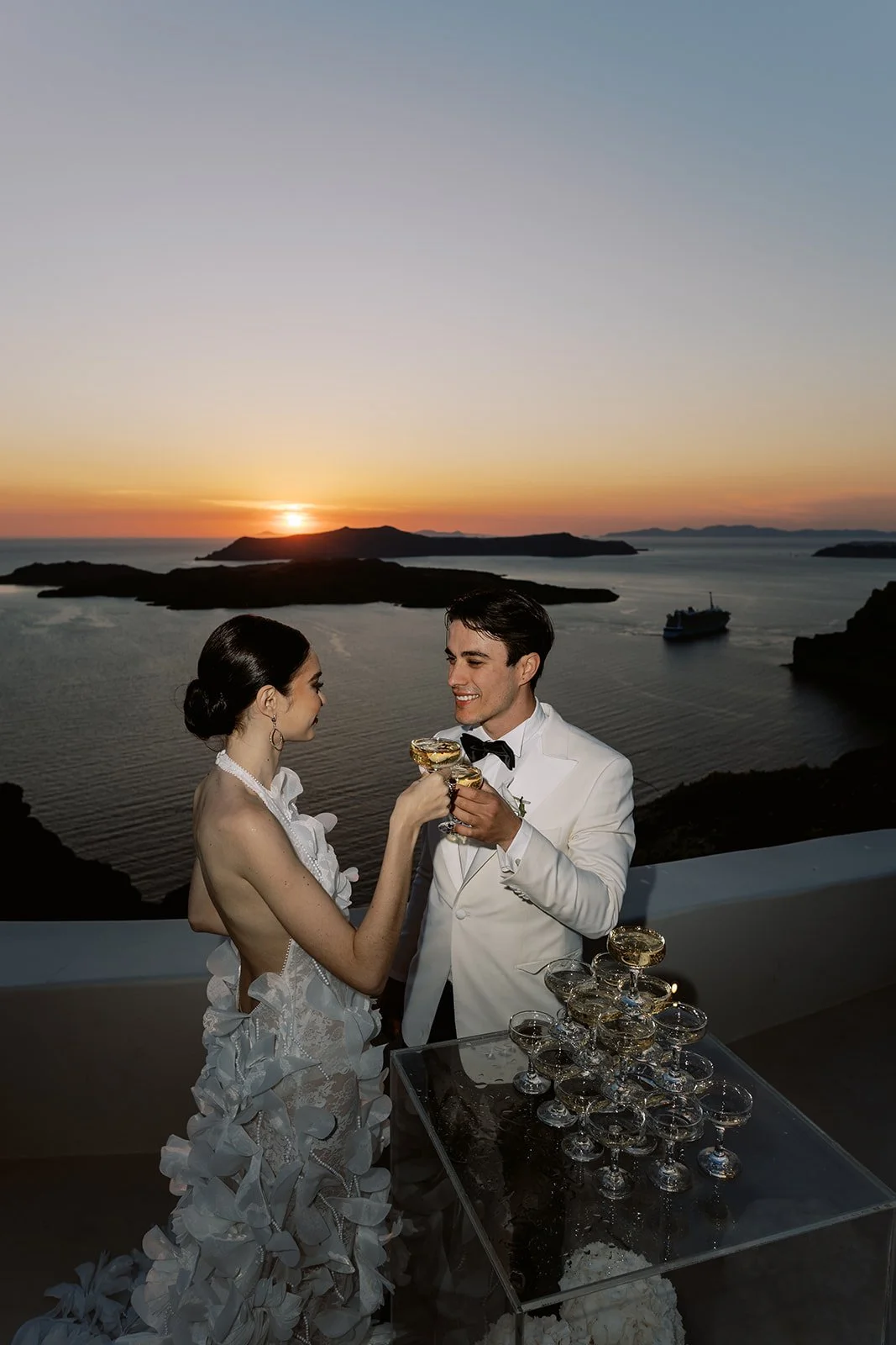 Aethereal_weddings_santorini_tsakanikas-0832.jpg