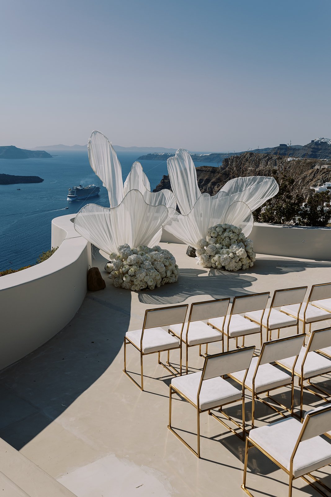 Aethereal_weddings_santorini_tsakanikas-0393.jpg