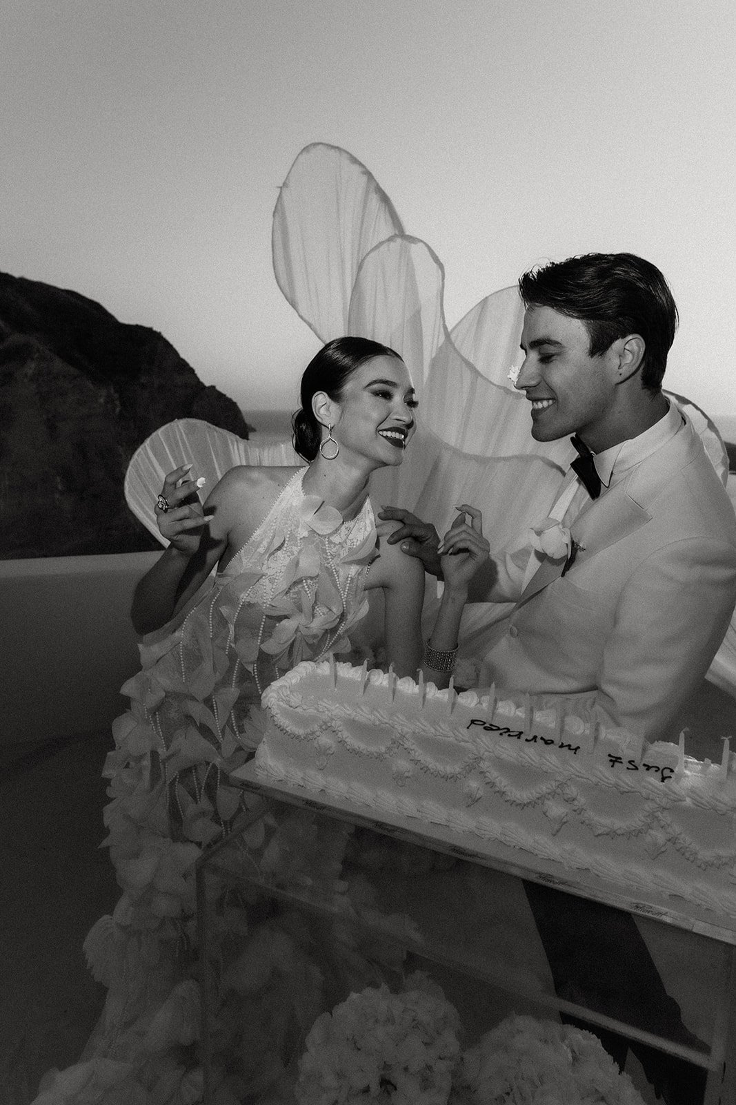 Aethereal_weddings_santorini_tsakanikas-0745.jpg