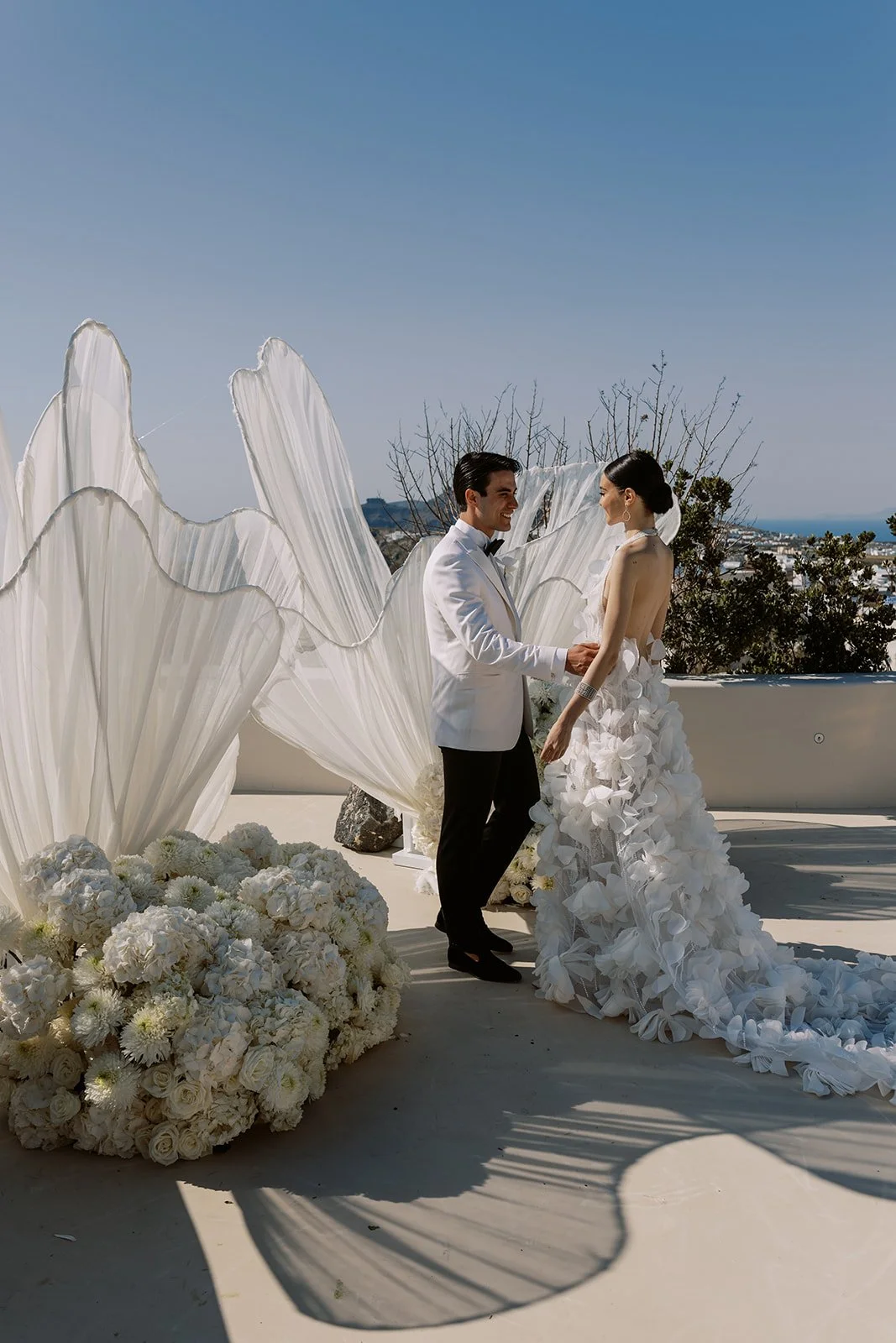 Aethereal_weddings_santorini_tsakanikas-0452.jpg
