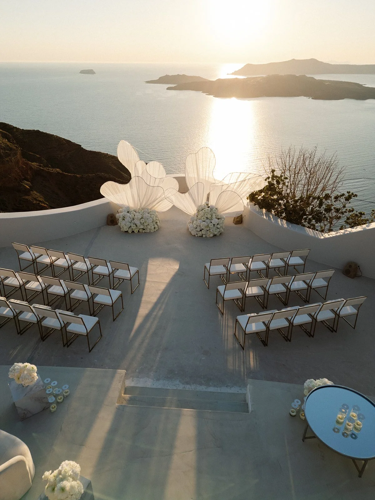 Aethereal_weddings_santorini_tsakanikas-0972.jpg