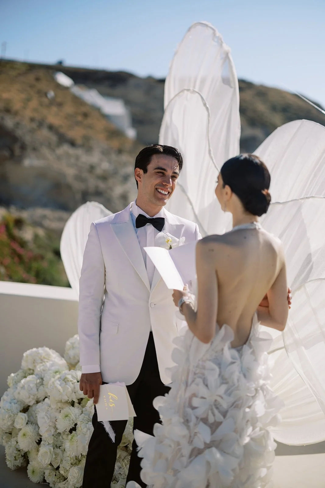 Aethereal_weddings_santorini_tsakanikas-0473.jpg