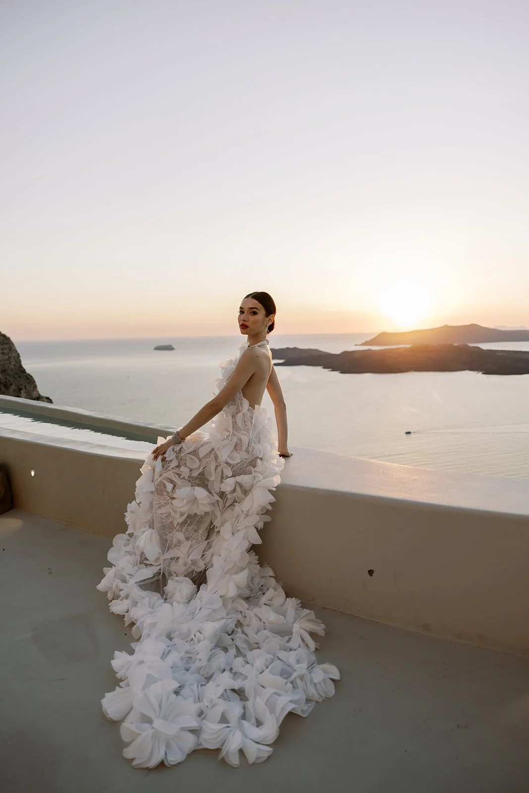 Aethereal_weddings_santorini_tsakanikas-0760.jpg