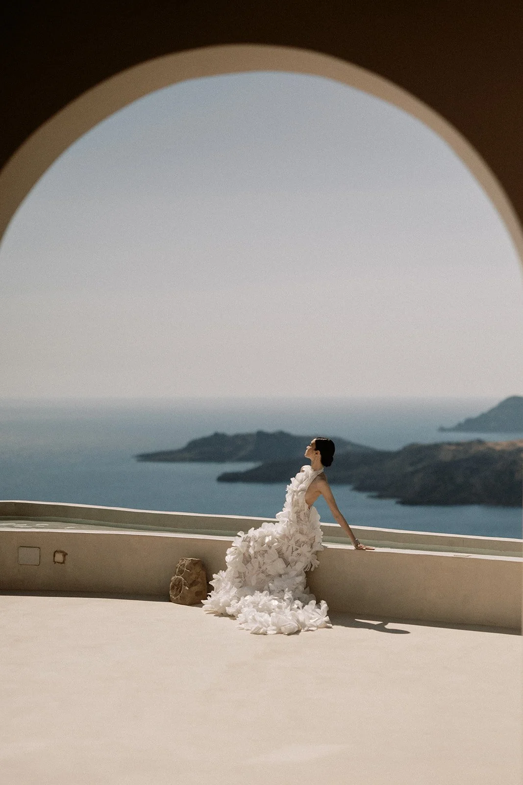 Aethereal_weddings_santorini_tsakanikas-0349.jpg