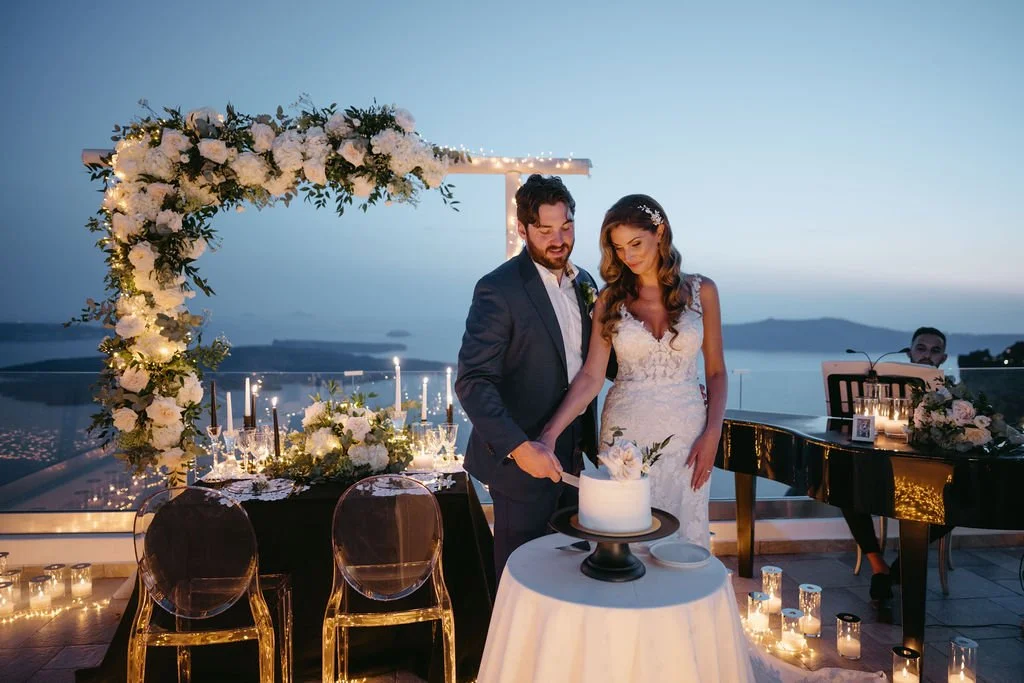 Aethereal_weddings_santorini-photo(249of310).jpg