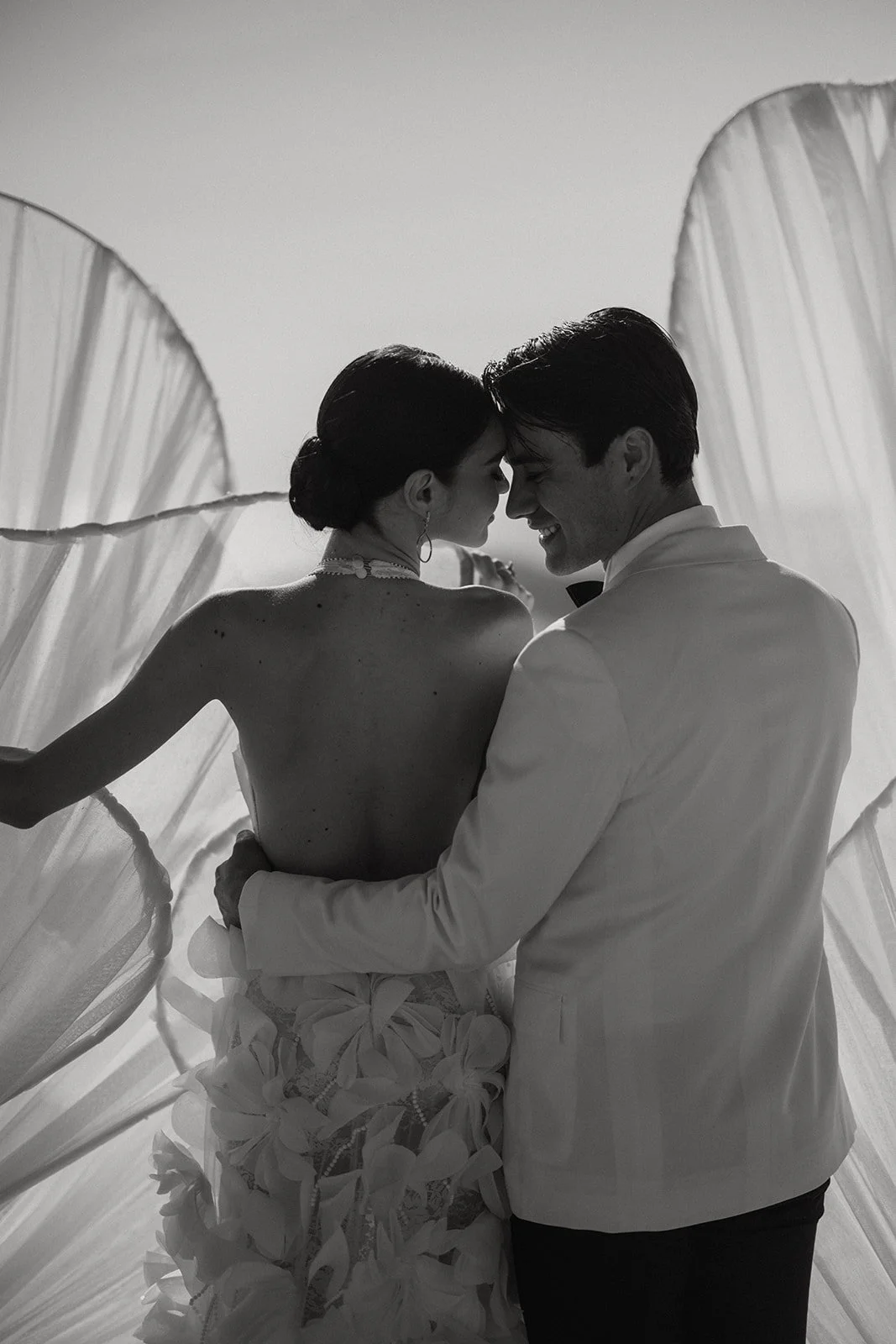 Aethereal_weddings_santorini_tsakanikas-0605.jpg