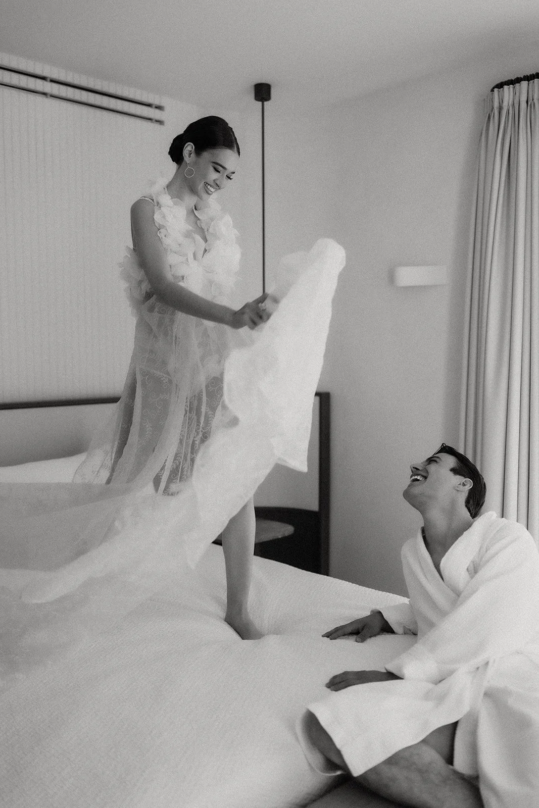 Aethereal_weddings_santorini_tsakanikas-0072.jpg