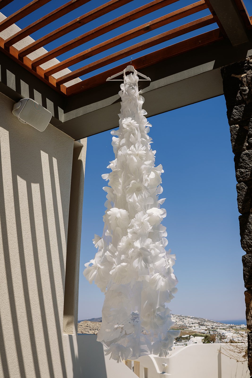 Aethereal_weddings_santorini_tsakanikas-0009.jpg