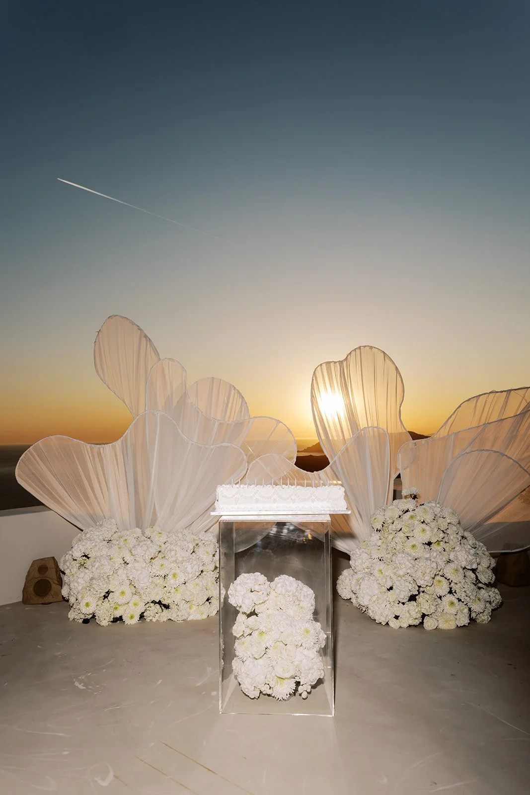 Aethereal_weddings_santorini_tsakanikas-0731.jpg