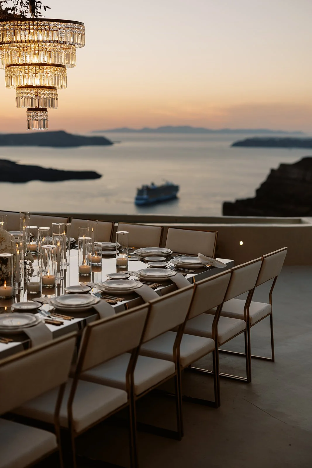 Aethereal_weddings_santorini_tsakanikas-0860.jpg
