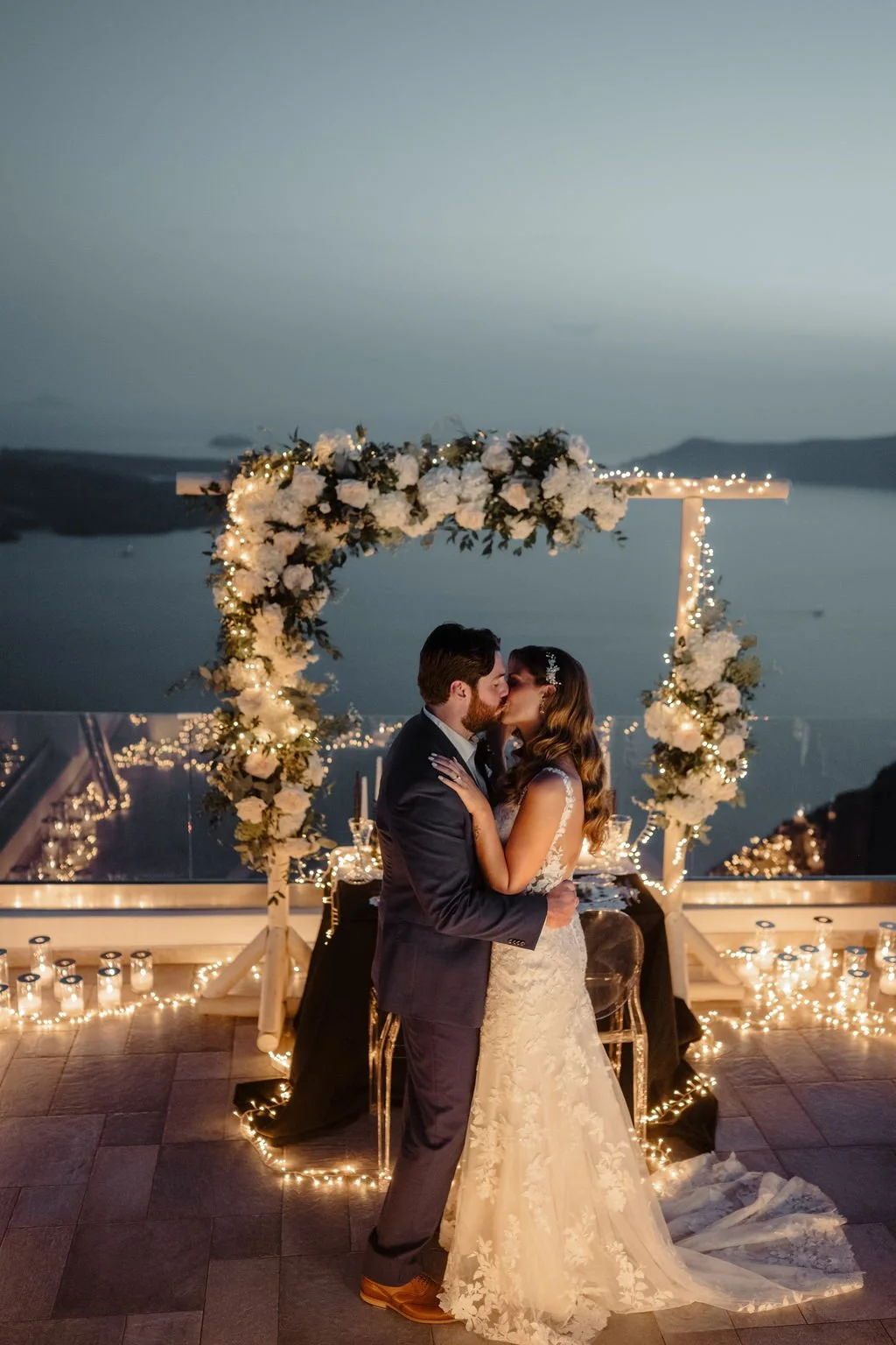 Aethereal_weddings_santorini-photo(283of310).jpg