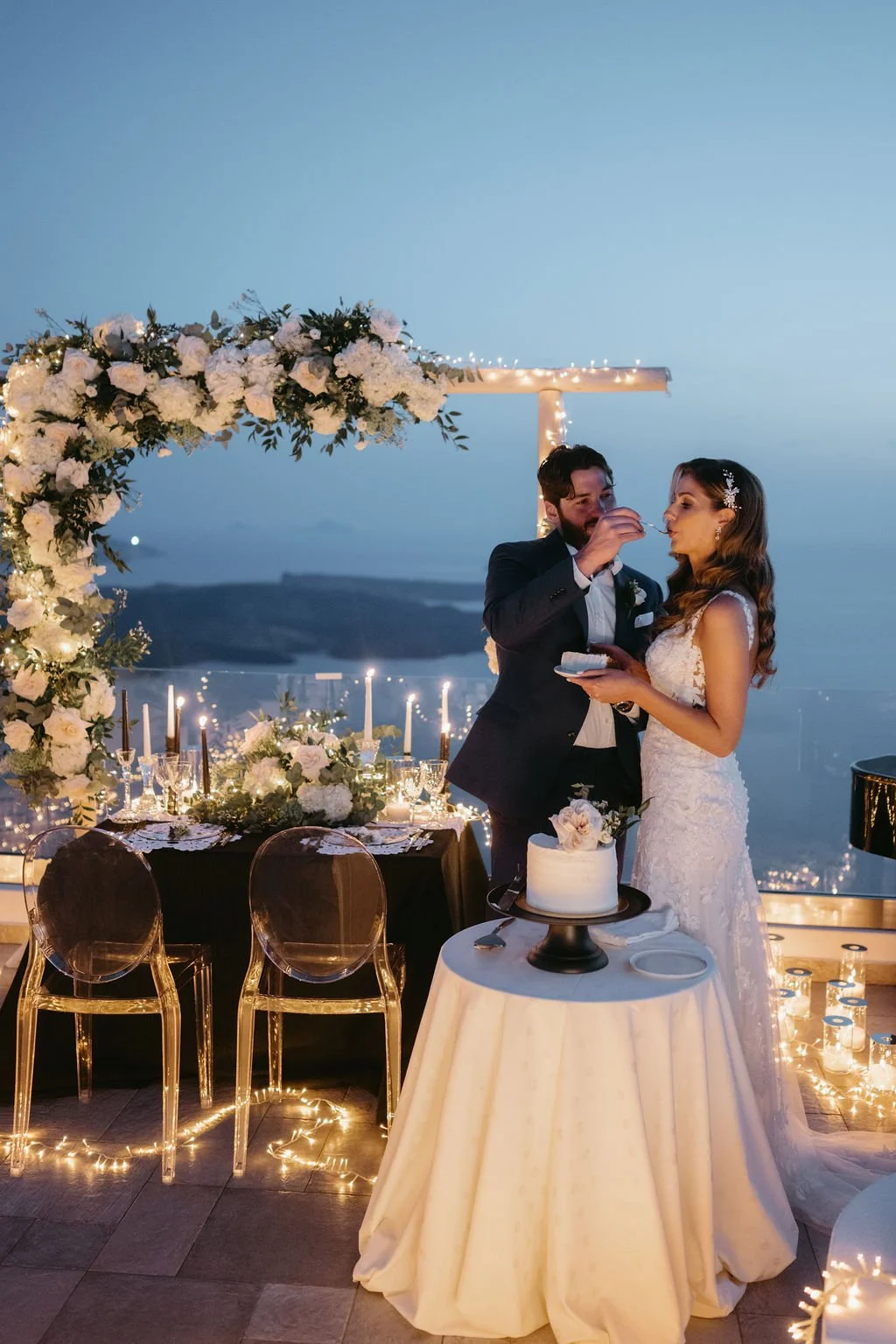 Aethereal_weddings_santorini-photo(245of310).jpg