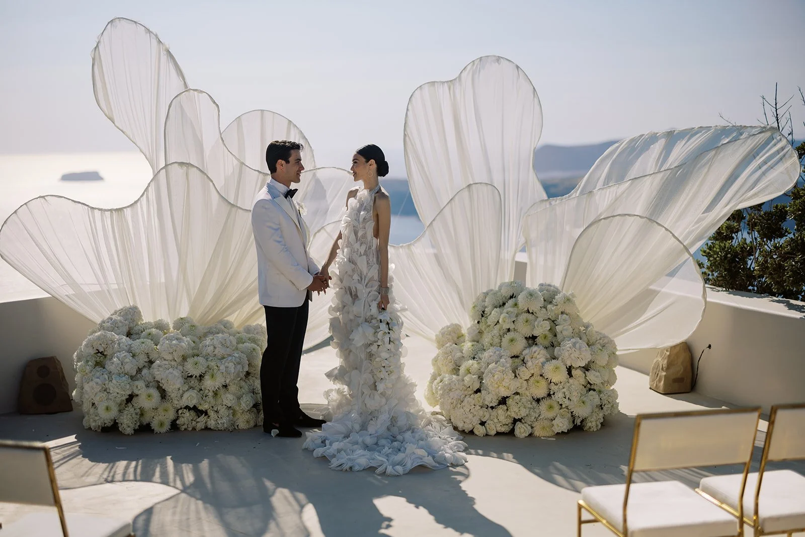 Aethereal_weddings_santorini_tsakanikas-0477.jpg