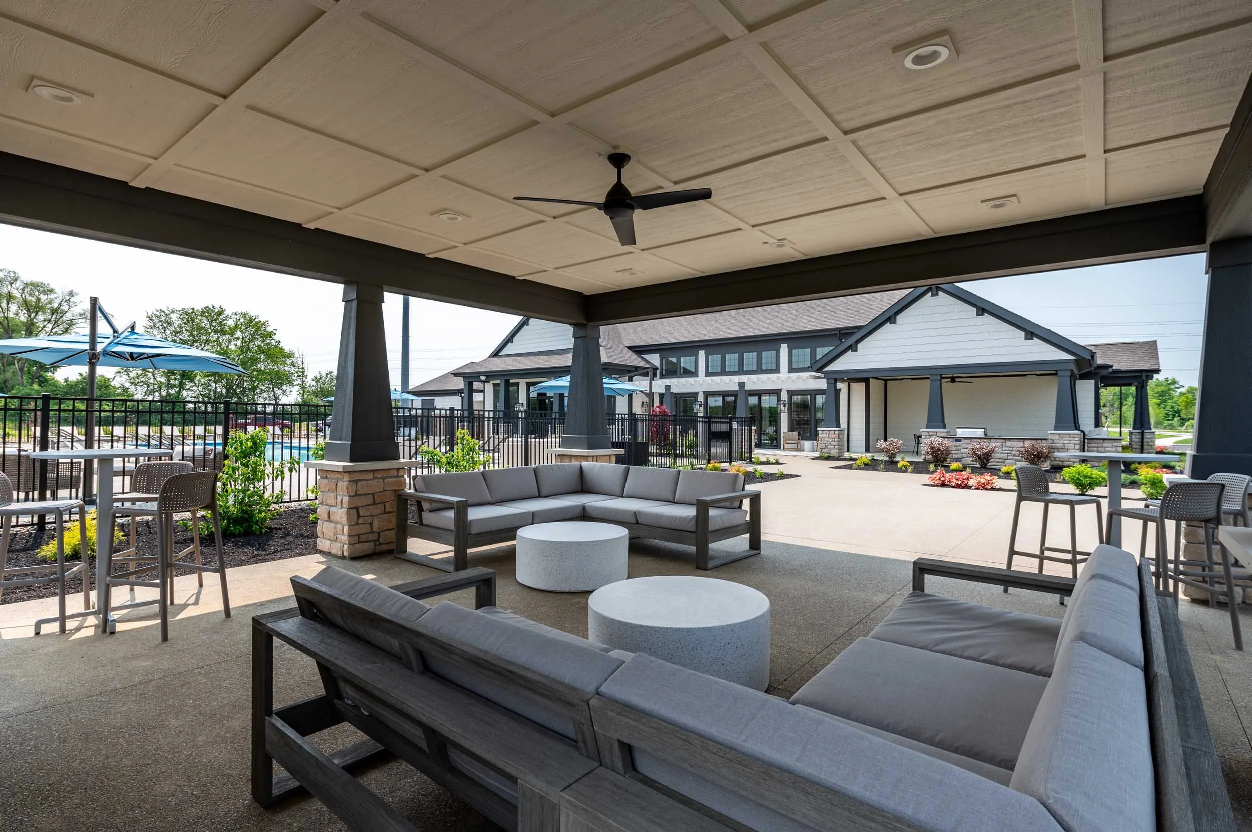 The Reserve of Sugarcreek | Poolside Lounge